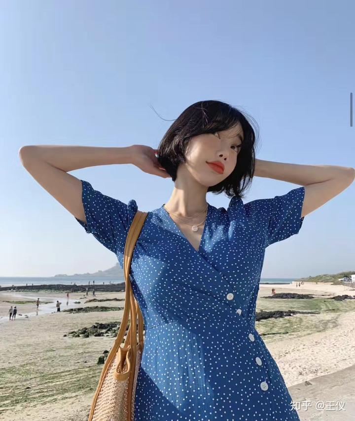 韩国代购服装品牌_韩国代购服装有哪些牌子_韩国服装代购