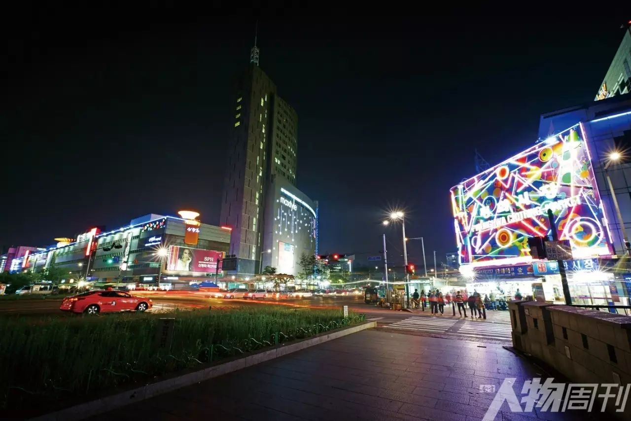 化妆品代购怎么做_代购化妆品好不好做_做化妆品代购赚钱吗