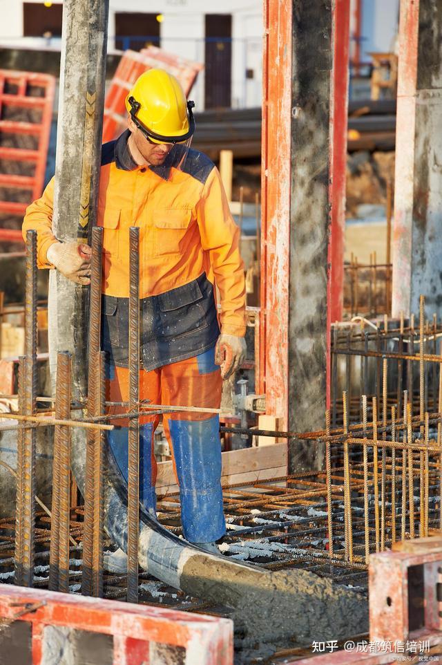 建筑架子工操作证有什么用_建筑架子工作业证图片_建筑架子工证