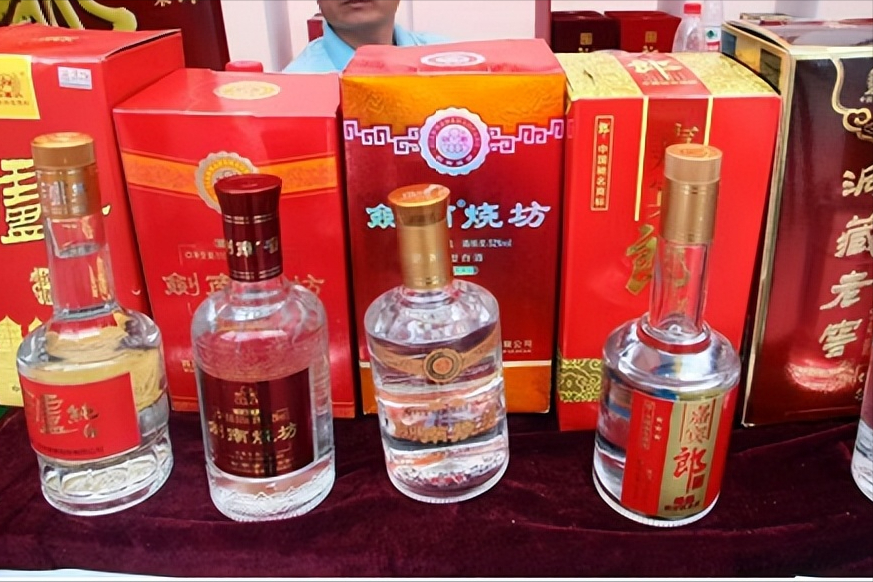 批发白酒征收消费税吗_白酒批发_批发白酒的网站