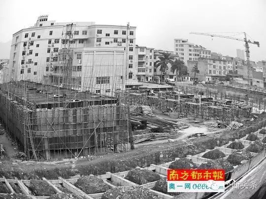 别墅建筑面积怎么算的_建别墅_别墅建造过程视频