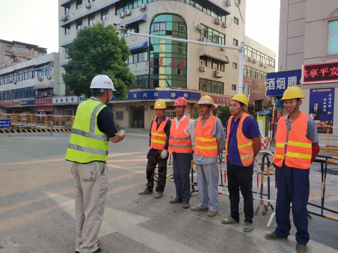 工地员讲话安全教育内容_工地安全员讲话_工地员讲话安全承诺书