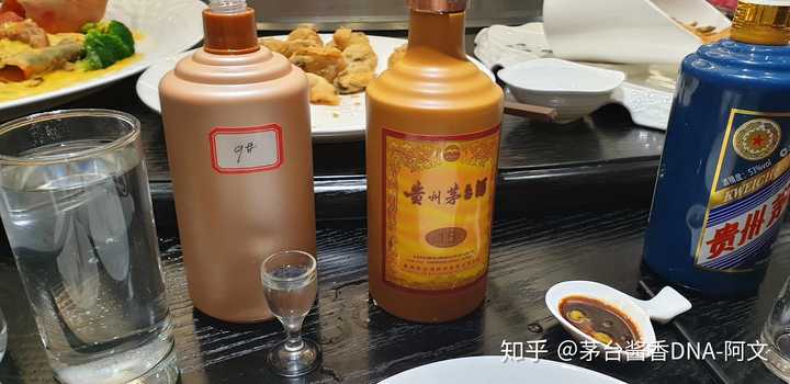 飞天茅台酒批发价格查询_飞天茅台53度批发多少钱一件_飞天茅台批发价