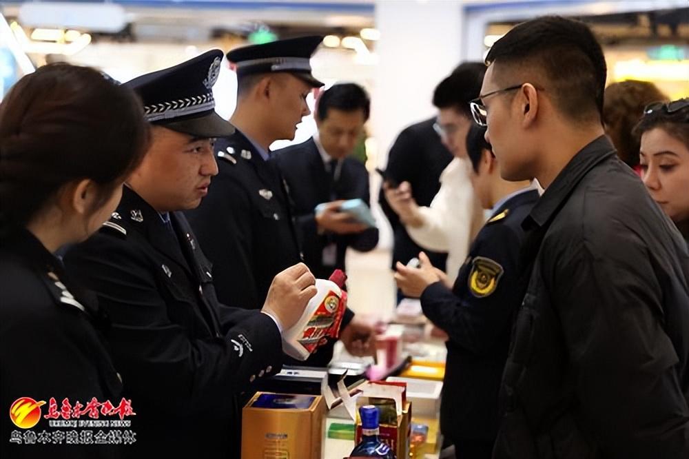 中华烟假货_假烟中华怎么分辨_假中华看烟