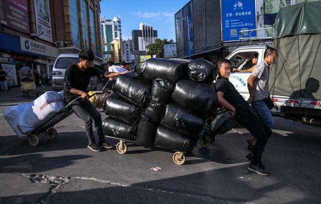 广州批发服装_批发服装的网站_服装批发